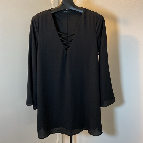 Jella Couture Dresses & Skirts - 10. Jelly Couture Black Long Sleeve V-Neck Cage Front Bell Sleeves Dress Size L